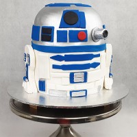 Star Wars Cake - R2D2 3D Cake